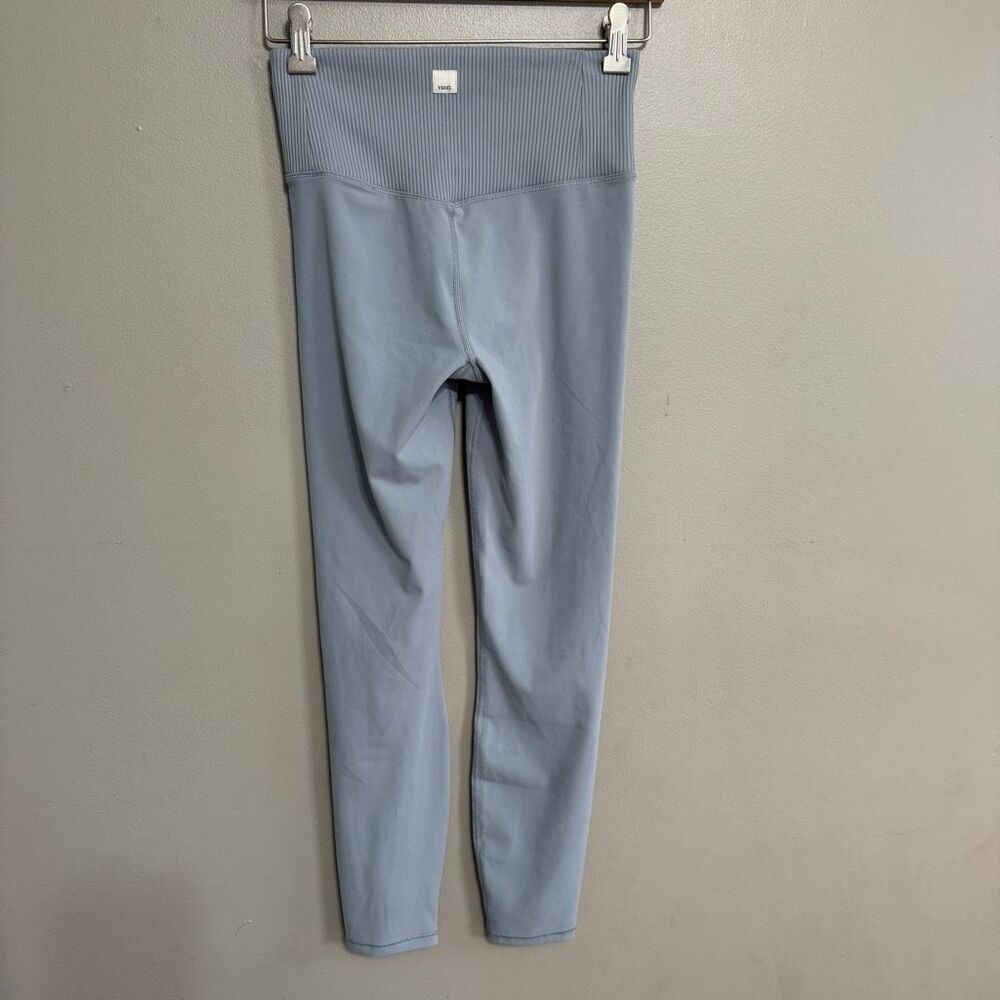Vuori Women's Rib Studio Leggings in a light blue size small - Picture 2 of 6